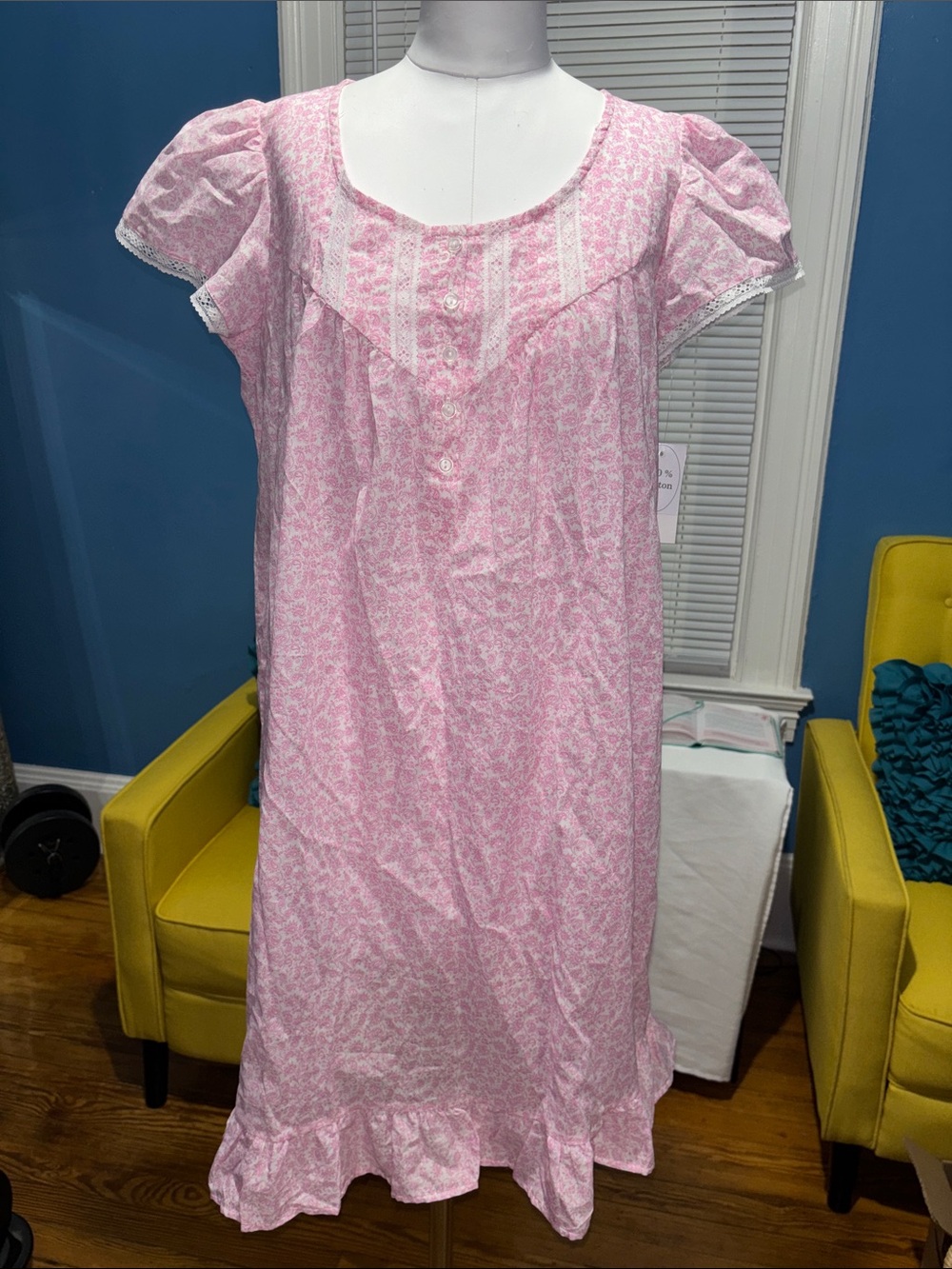 Miss Elaine Pink Short-Sleeve Cotton Nightgown with Ruffle Hem